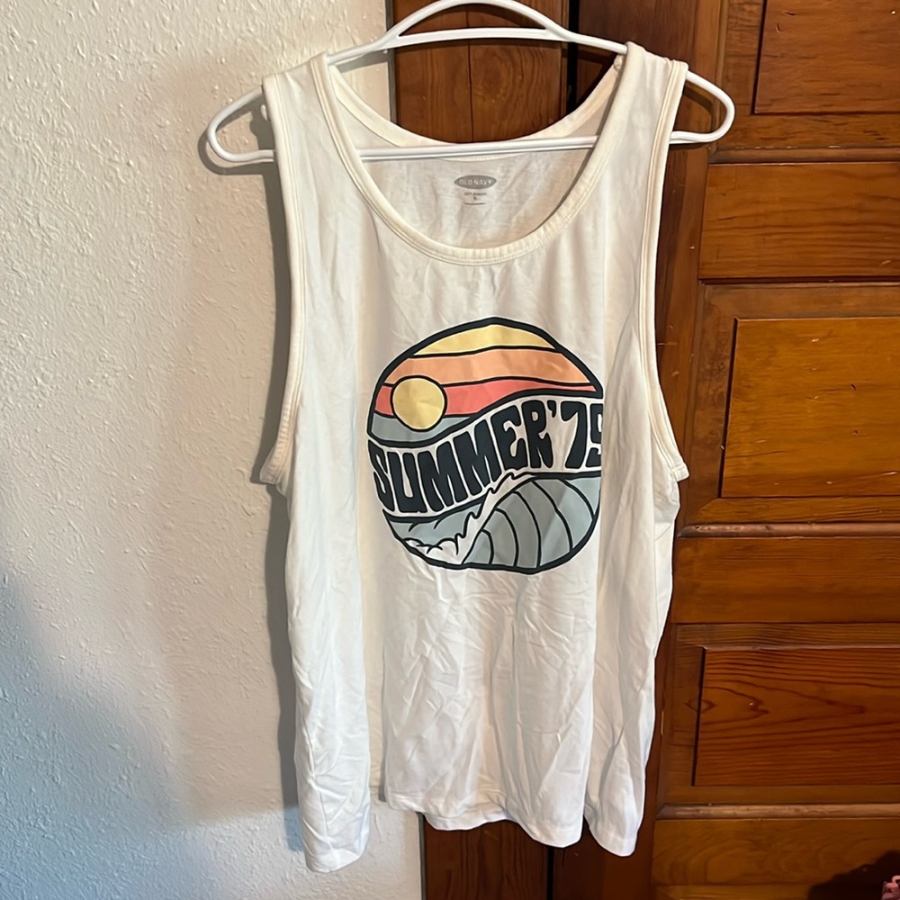 Summer Tank XL - Picture 1 of 4